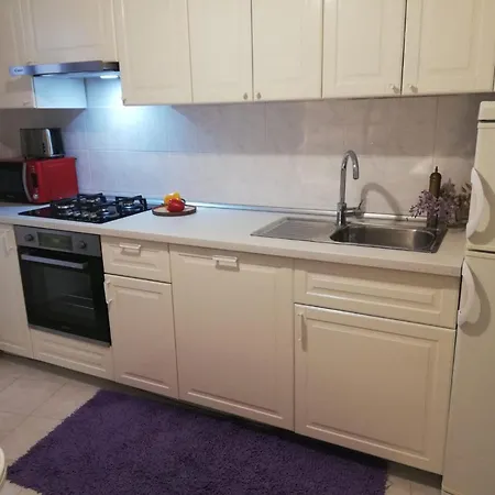 Apartment Andromeda Lovely One Bedroom Apartment *